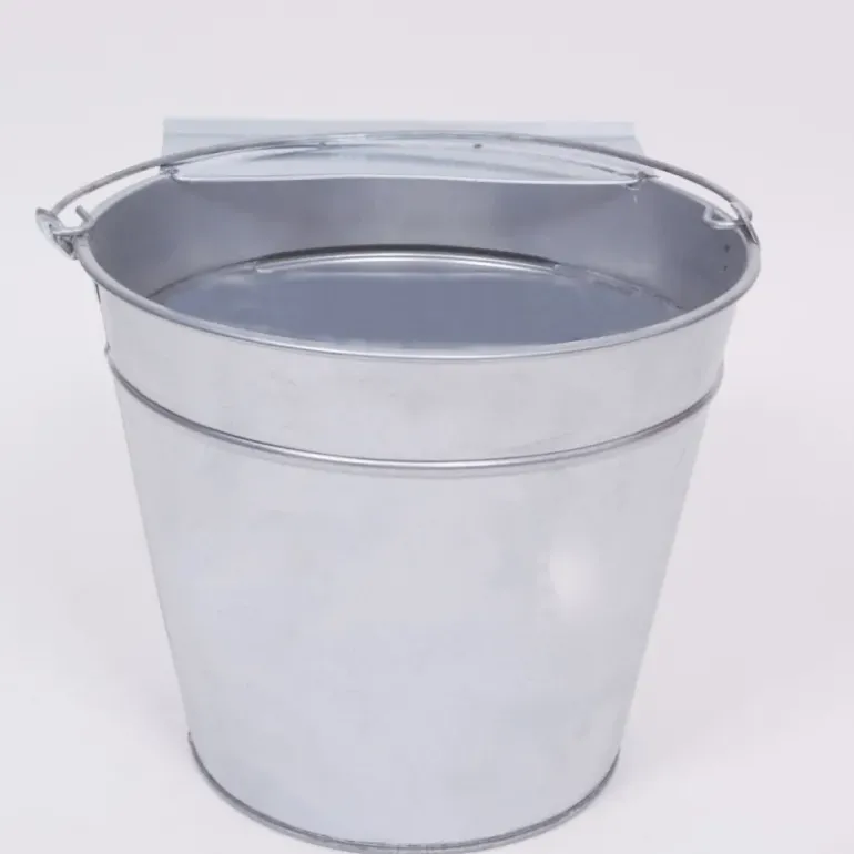 Abreuvoir poule seau métal 7,5L