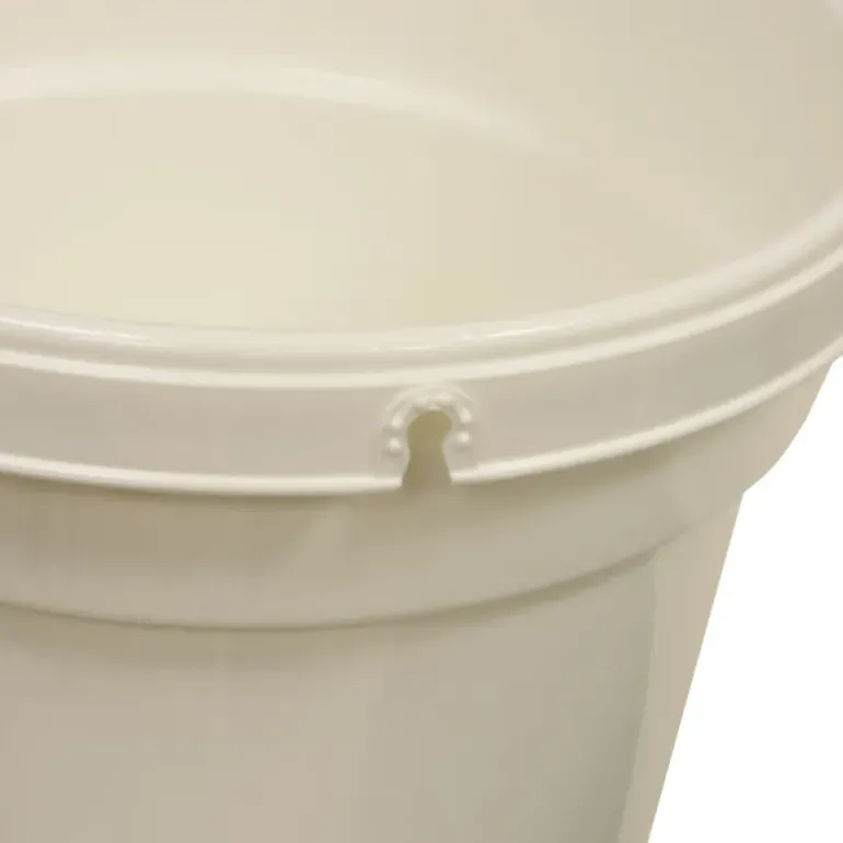 Abreuvoir seau à anse blanc et vert contenance 18 L Olba
