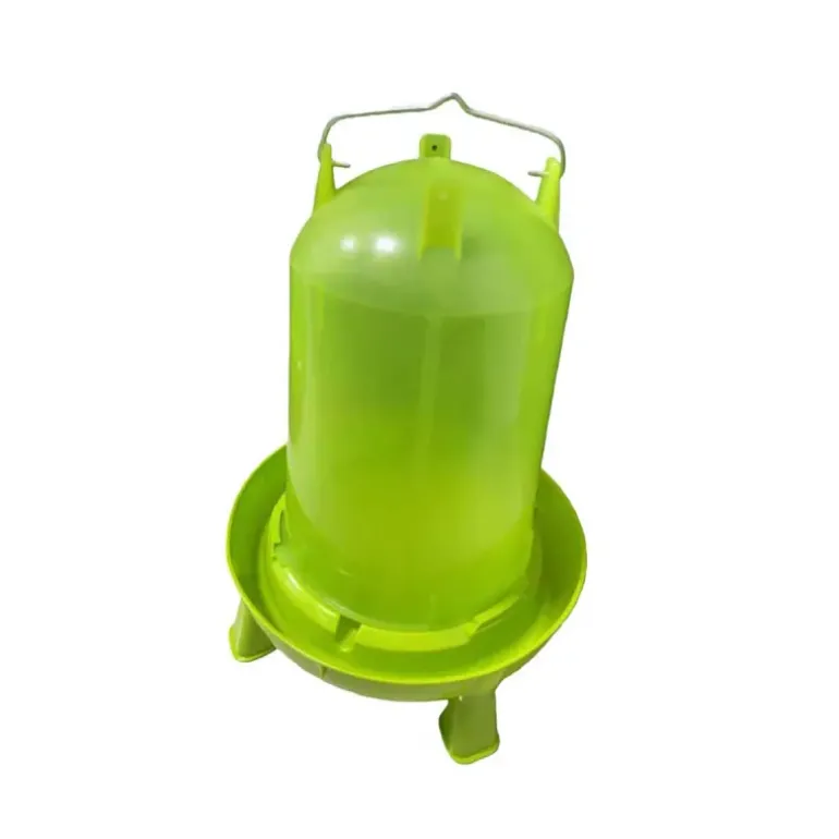 Abreuvoir sur pied avec poignée 14L pour volailles - Vert