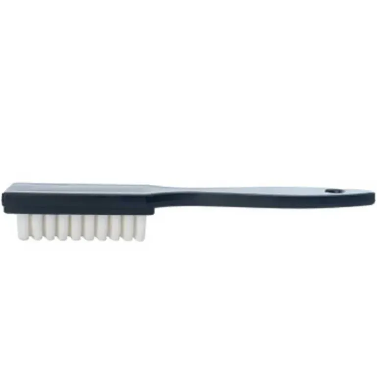 Brosse crèpe pour daim et nubuck - Nettoyage et entretien velouté