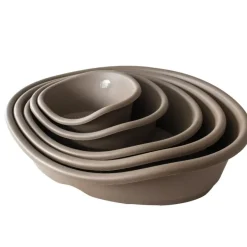Corbeille pour chien en plastique 50x38x22 cm