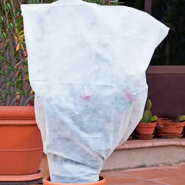 Couverture végétale non tissée 1x1,5m protection plantes