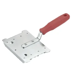 Etrille métallique rectangulaire pour bovins