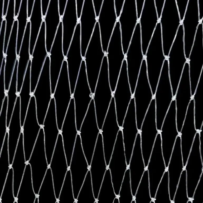 Filet de Protection Anti-Oiseaux 8x10m - Maille 15x15mm en Nylon Résistant