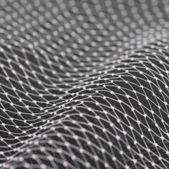Filet de Protection Anti-Oiseaux 8x10m - Maille 15x15mm en Nylon Résistant