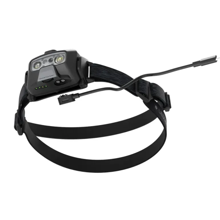 Lampe frontale HF6R Core verte 800 lumens portée 160m rechargeable