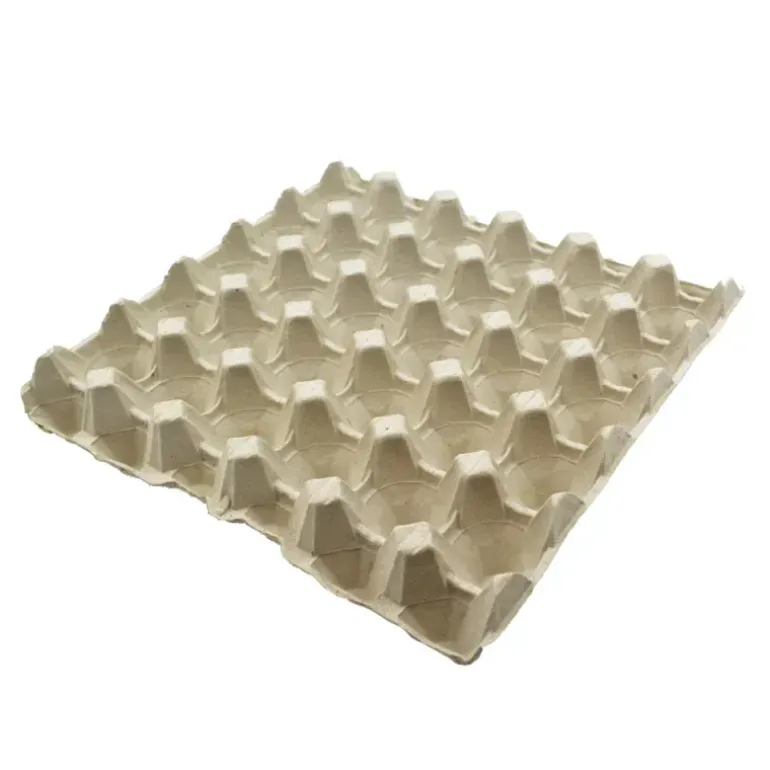 Lot de 140 Plateaux de 30 œufs carton soit 4200 oeufs
