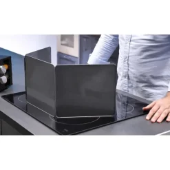 Plaque anti-projection pliable