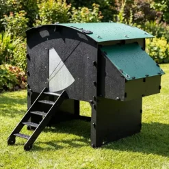 Poulailler surélevé en plastique recyclé 8 à 15 poules