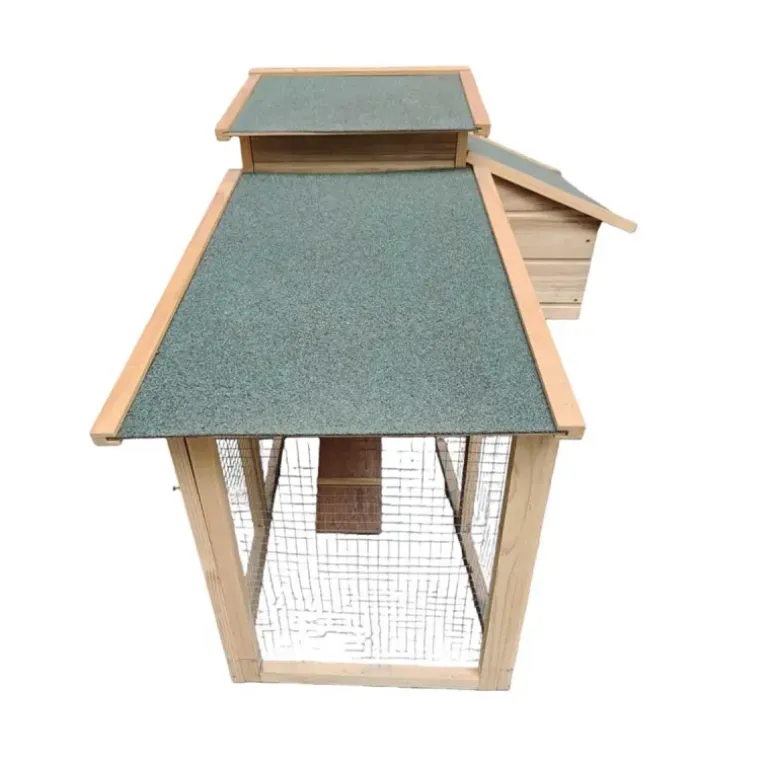 Poulailler Villa Cocotte en Pin Traité - Jusqu'à 4 Poules