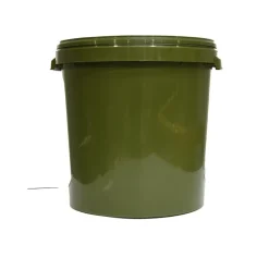 Seau plastique réserve pour abreuvoir automatique 5 L avec sortie d'eau