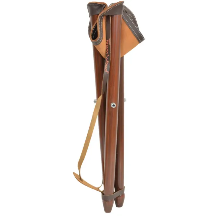 Siège battue en frêne teinté en croûte de cuir de buffle pliable H 65cm