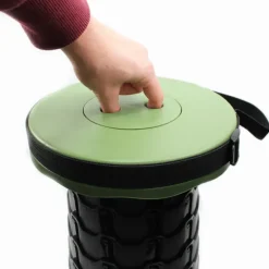 Tabouret télescopique kaki et noir réglable en hauteur de 6 à 45 cm